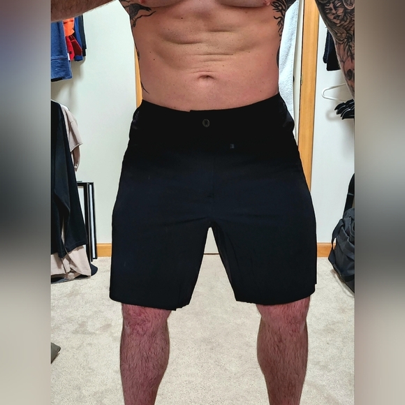 5.11 Tactical ICON 10" Short - Picture 1 of 8